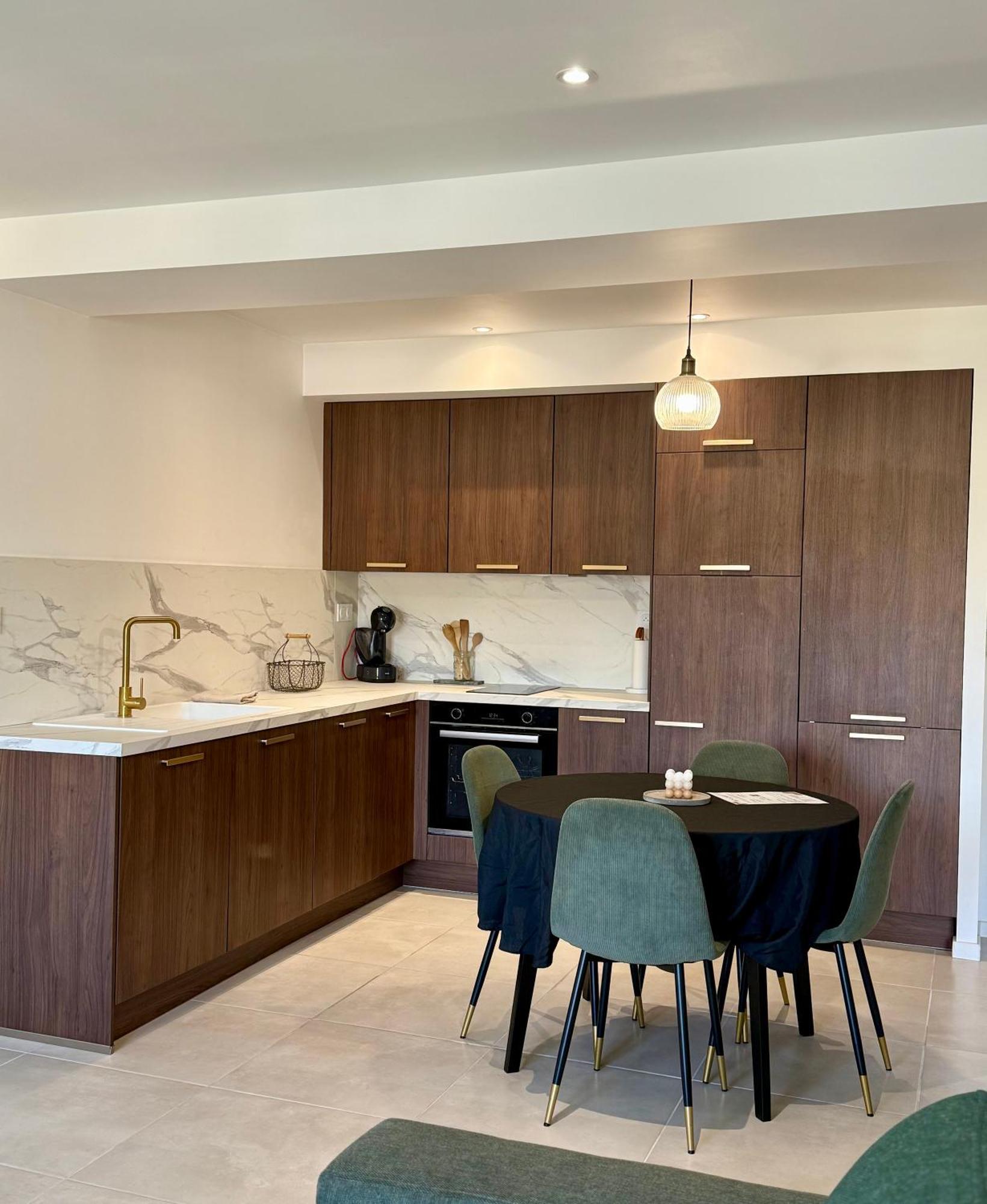Appartement Neuf Contemporain لورد المظهر الخارجي الصورة